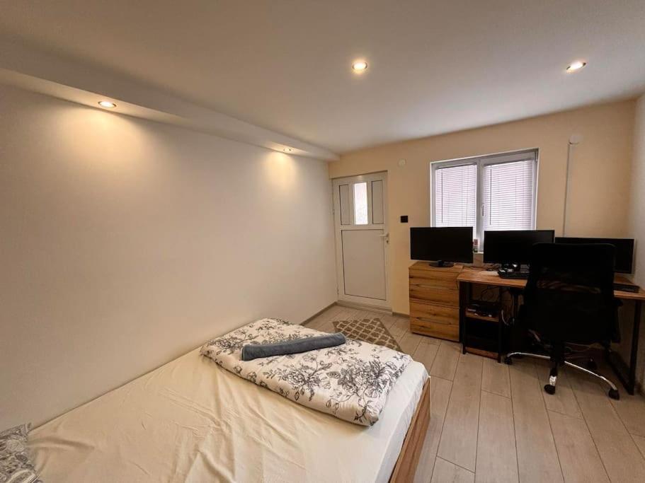 Nice House Near City Center Of Ruse Luaran gambar