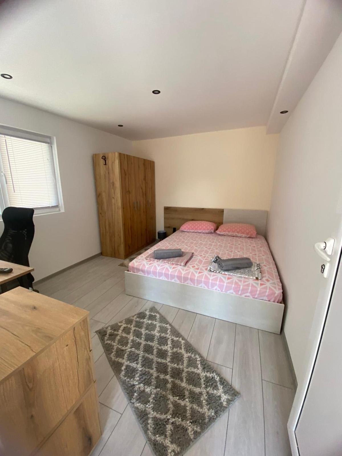 Nice House Near City Center Of Ruse Luaran gambar